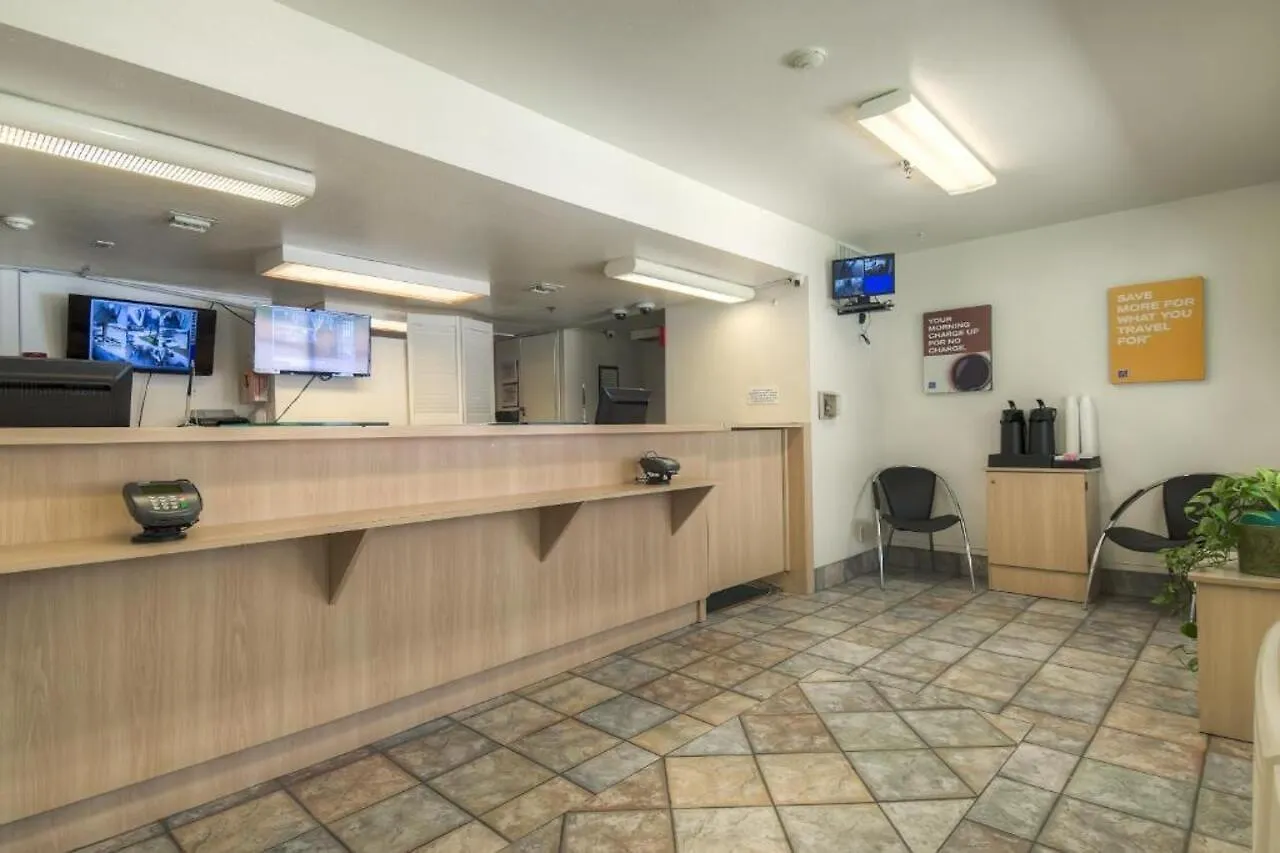 Motel 6-Palm Springs, Ca - Downtown Hotel