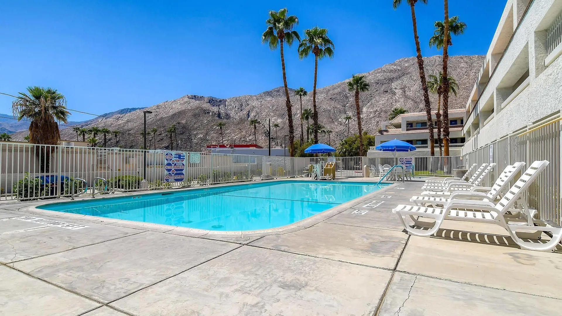 Motel 6-Palm Springs, Ca - Downtown Hotel